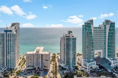600 Parkview #422(+DEN), Hallandale, FL 33009 - Photo 21