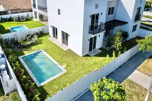 900 SW 24th, Miami, FL 33129 - Photo 3