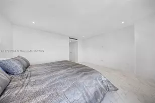 9801 Collins, Bal Harbour, FL 33154 - Photo 23