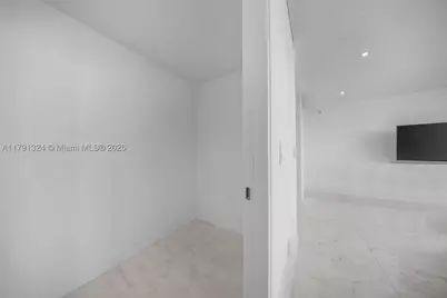 9801 Collins #17R, Bal Harbour, FL 33154 - Photo 33