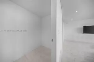 9801 Collins, Bal Harbour, FL 33154 - Photo 33