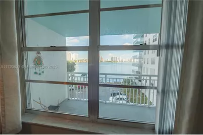 301 174th #401, Sunny Isles Beach, FL 33160 - Photo 23