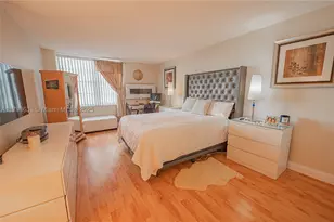 301 174th, Sunny Isles Beach, FL 33160 - Photo 25