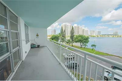 301 174th #401, Sunny Isles Beach, FL 33160 - Photo 31