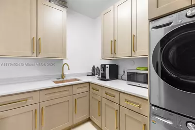 511 San Marco, Fort Lauderdale, FL 33301 - Photo 29