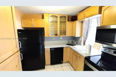 2101 Atlantic Shores #415, Hallandale, FL 33009 - Photo 3