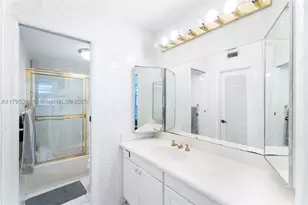 9511 Collins, Surfside, FL 33154 - Photo 9