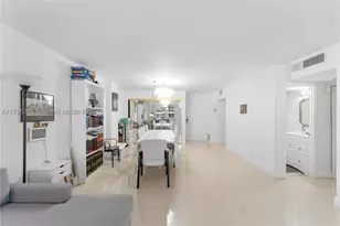 9511 Collins, Surfside, FL 33154 - Photo 5