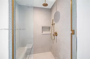 2678 Tigertail, Miami, FL 33133 - Photo 9