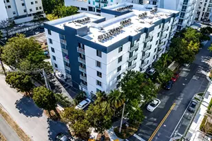 126 SW 17th, Miami, FL 33129 - Photo 23