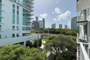 126 SW 17th, Miami, FL 33129 - Photo 11