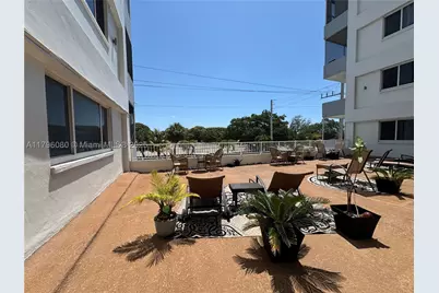 1700 Pierce #202, Hollywood, FL 33020 - Photo 7