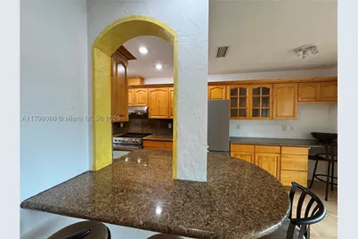 1700 Pierce #202, Hollywood, FL 33020 - Photo 15