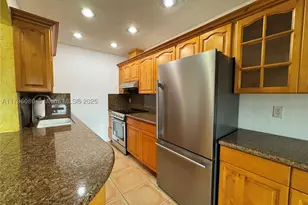 1700 Pierce, Hollywood, FL 33020 - Photo 3