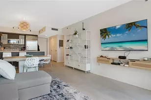 55 SE 6th, Miami, FL 33131 - Photo 3