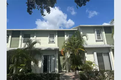 878 Crystal Lake, Deerfield Beach, FL 33064 - Photo 1