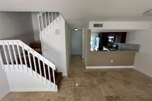 878 Crystal Lake, Deerfield Beach, FL 33064 - Photo 5