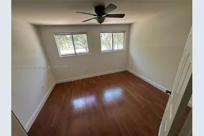 878 Crystal Lake, Deerfield Beach, FL 33064 - Photo 9
