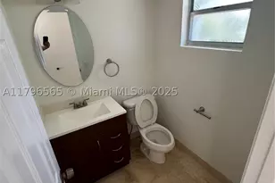 878 Crystal Lake, Deerfield Beach, FL 33064 - Photo 11