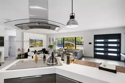 20375 NE 22nd, Miami, FL 33180 - Photo 19