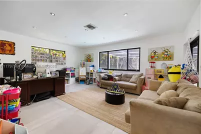 20375 NE 22nd, Miami, FL 33180 - Photo 43