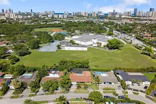 20375 NE 22nd, Miami, FL 33180 - Photo 59