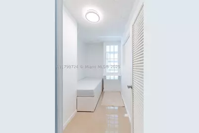 500 Three Islands #801, Hallandale, FL 33009 - Photo 7