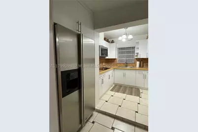 63 NW 51st #63, Miami, FL 33126 - Photo 13