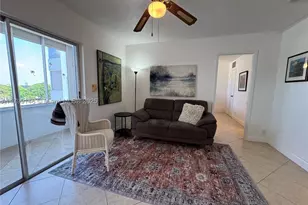 1700 Pierce, Hollywood, FL 33020 - Photo 3