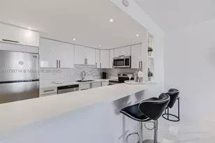 19370 Collins, Sunny Isles Beach, FL 33160 - Photo 17