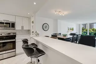 19370 Collins, Sunny Isles Beach, FL 33160 - Photo 19