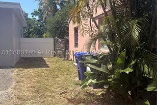 2530 Washington, Hollywood, FL 33020 - Photo 35