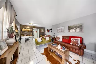 569 SW 4th, Miami, FL 33130 - Photo 3