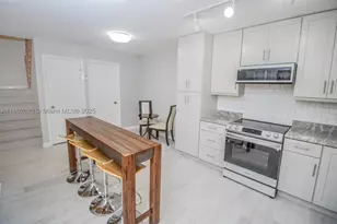 1410 14th, Palm Beach Gardens, FL 33418 - Photo 5