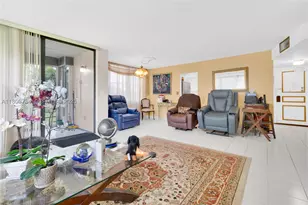 1400 Saint Charles, Pembroke Pines, FL 33026 - Photo 9