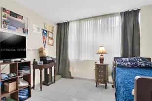 1400 Saint Charles, Pembroke Pines, FL 33026 - Photo 23