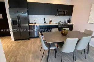 398 NE 5th, Miami, FL 33132 - Photo 17