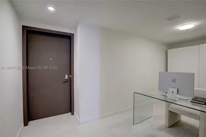 1000 Brickell #2705, Miami, FL 33131 - Photo 21