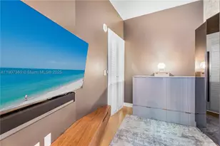 851 NE 1st, Miami, FL 33132 - Photo 17
