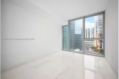300 Biscayne Blvd #3509, Miami, FL 33131 - Photo 29