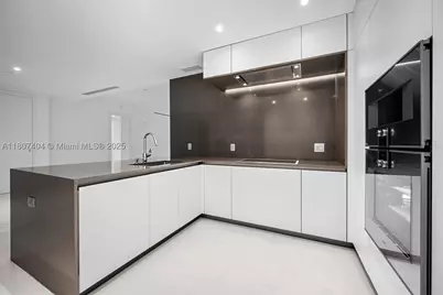 300 Biscayne Blvd #3509, Miami, FL 33131 - Photo 33