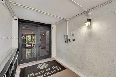 16919 N Bay #521, Sunny Isles Beach, FL 33160 - Photo 27
