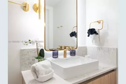 159 NE 6th #3001, Miami, FL 33132 - Photo 5