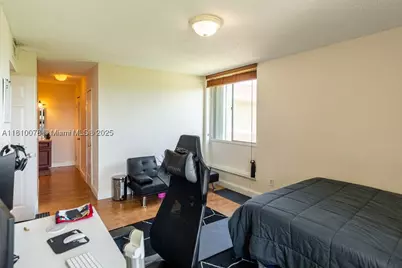 9110 Fontainebleau #502, Miami, FL 33172 - Photo 29