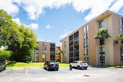9110 Fontainebleau #502, Miami, FL 33172 - Photo 37