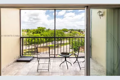 9110 Fontainebleau #502, Miami, FL 33172 - Photo 23