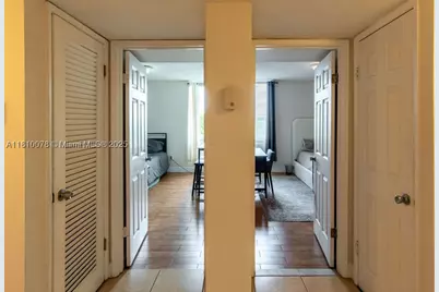 9110 Fontainebleau #502, Miami, FL 33172 - Photo 19