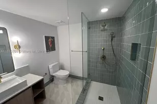 159 NE 6th, Miami, FL 33132 - Photo 13