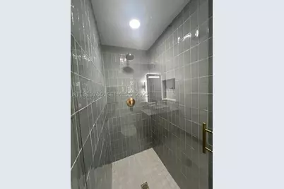 159 NE 6th #3205, Miami, FL 33132 - Photo 19