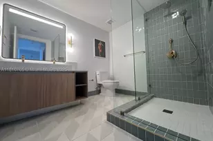 159 NE 6th, Miami, FL 33132 - Photo 11